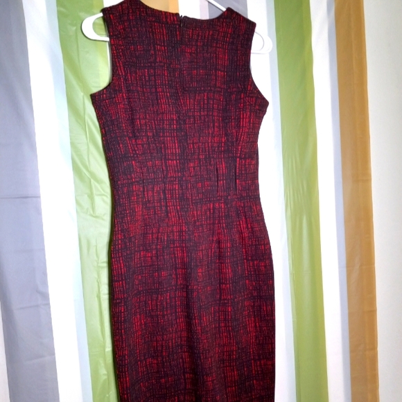CALVIN  KLEIN Zero Sleeve Dress Size S,  Rayon and polyester material Spandex. - Picture 3 of 7